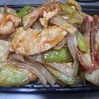 Best House Special Chow Mein 本楼炒面 in Levittown, NY