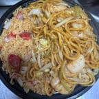 Best Shrimp with Lo Mein (Lunch)午-虾捞面 in Levittown, NY